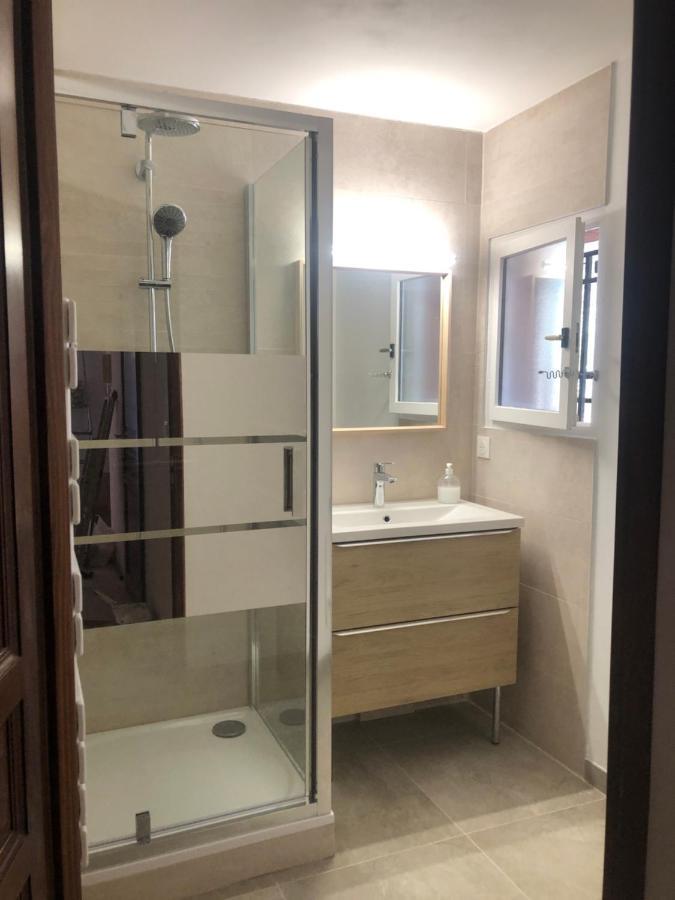 Appartement 60M2 - 2 Chambres A Une Minute Des Plages, Parking Prive Соссе-ле-Пен Екстер'єр фото